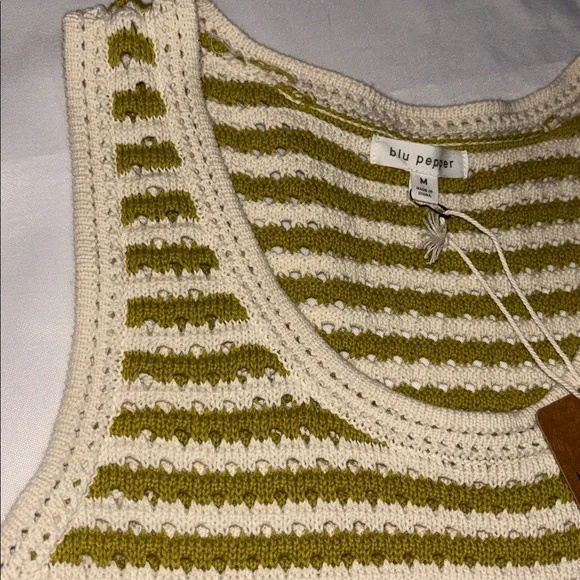 NWT Blu Pepper Open Crochet Stitch Stripe Academia Knit Sweater Vest Tank - Picture 5 of 6